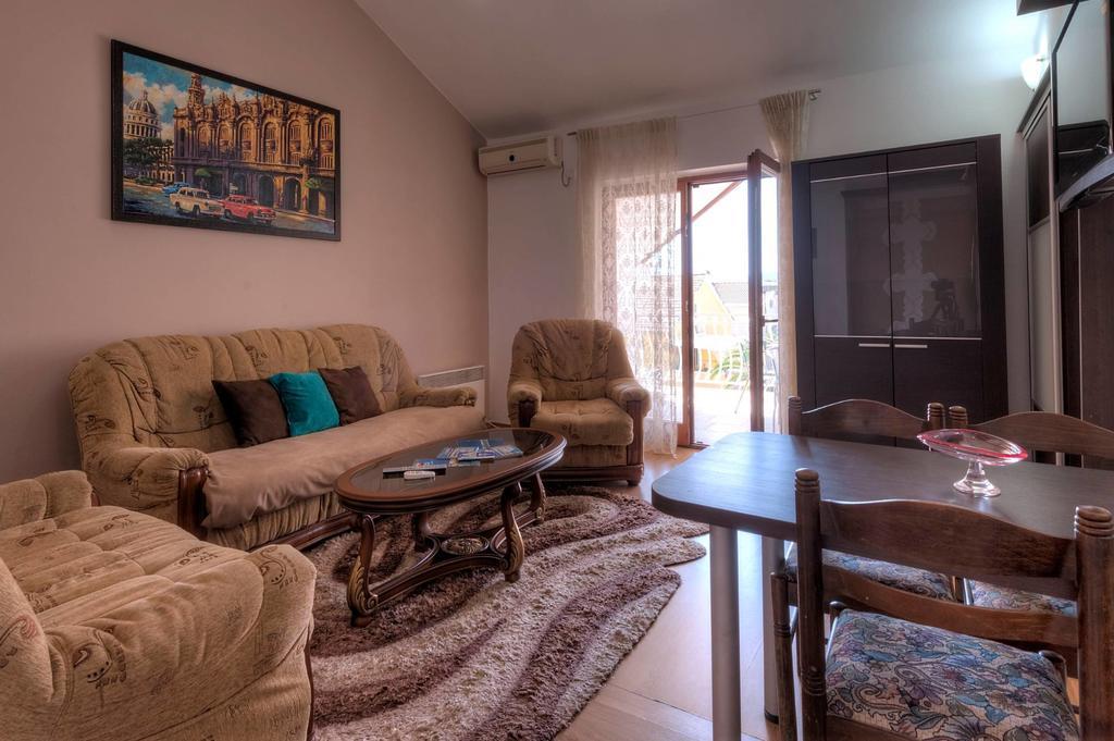 Wukovic Apartments Тиват Экстерьер фото