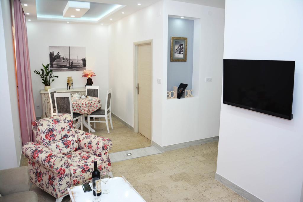 Wukovic Apartments Тиват Экстерьер фото