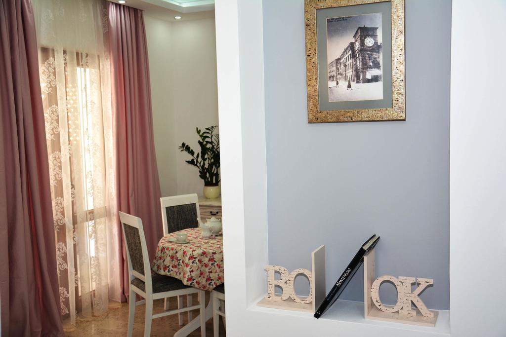 Wukovic Apartments Тиват Экстерьер фото
