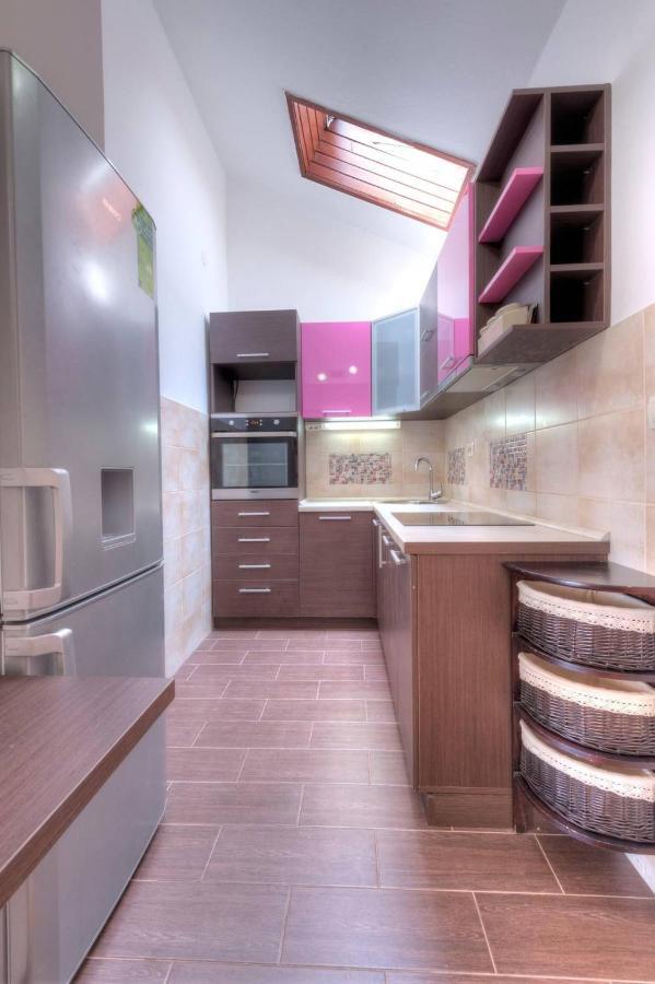 Wukovic Apartments Тиват Экстерьер фото