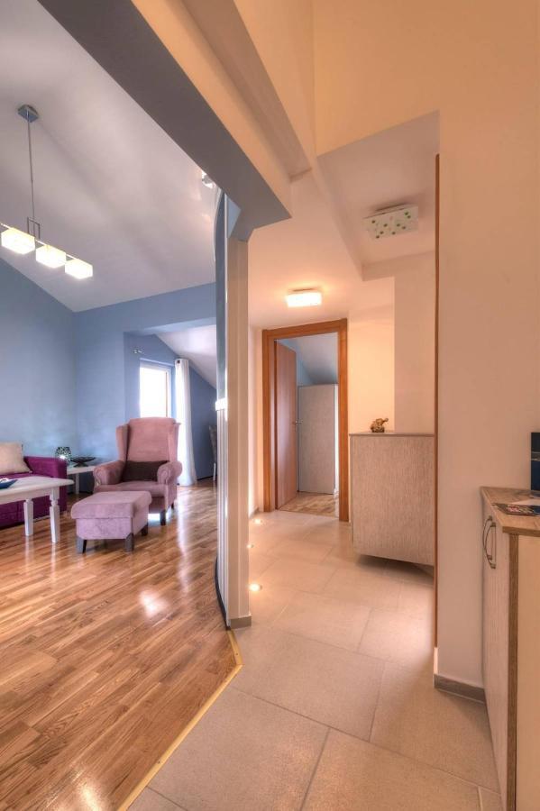 Wukovic Apartments Тиват Экстерьер фото