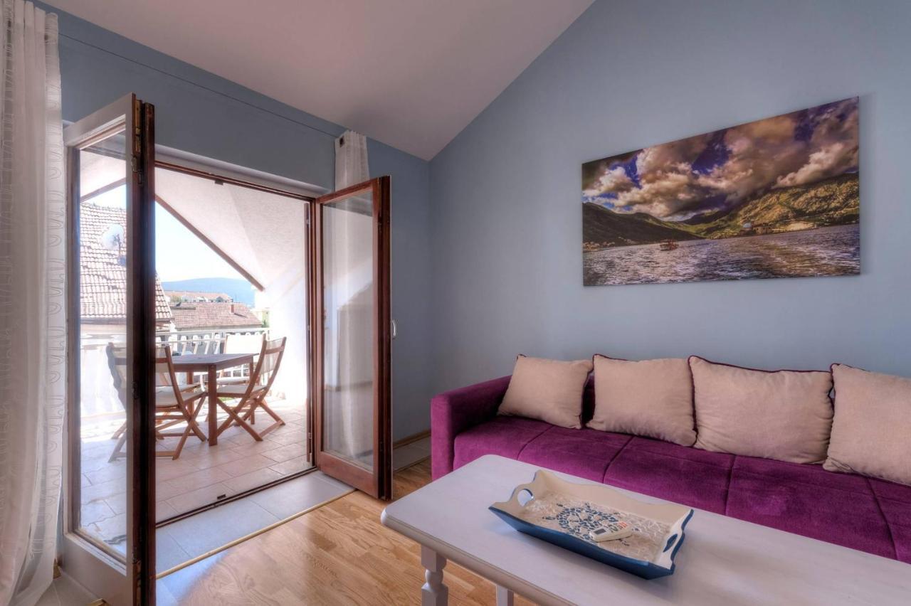 Wukovic Apartments Тиват Экстерьер фото